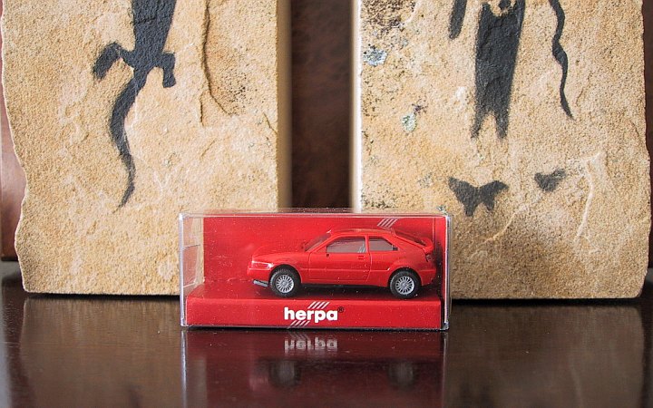 Herpa Modell in rot Herpa Modellauto rot